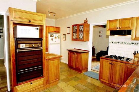 Property photo of 2 Malabar Road Blackburn VIC 3130