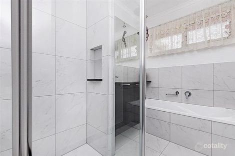 Property photo of 2/3 Carmell Drive Warrnambool VIC 3280