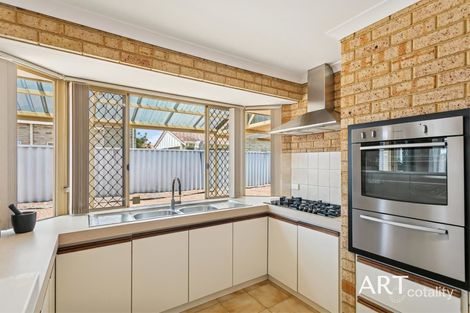Property photo of 13 Pine Grove Kardinya WA 6163