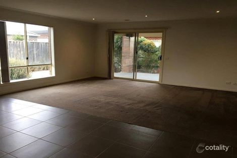Property photo of 19 Kimba Circuit Truganina VIC 3029