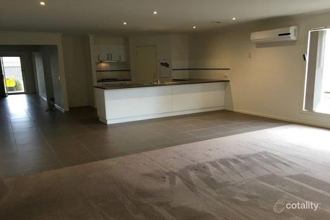 Property photo of 19 Kimba Circuit Truganina VIC 3029