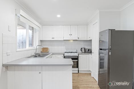 Property photo of 8 Marcella Place Carrum Downs VIC 3201