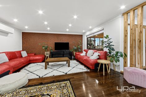 Property photo of 3 Somerton Crescent St Albans VIC 3021