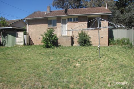 Property photo of 14 Aurora Close Mawson ACT 2607