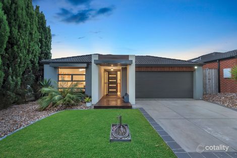 13 Rockford St, Pakenham, VIC 3810