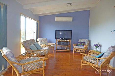 Property photo of 57 Kingston Place Tomakin NSW 2537