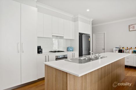 Property photo of 14 Austinmer Street Tullimbar NSW 2527