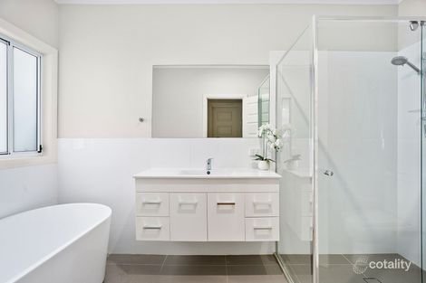 Property photo of 14 Austinmer Street Tullimbar NSW 2527