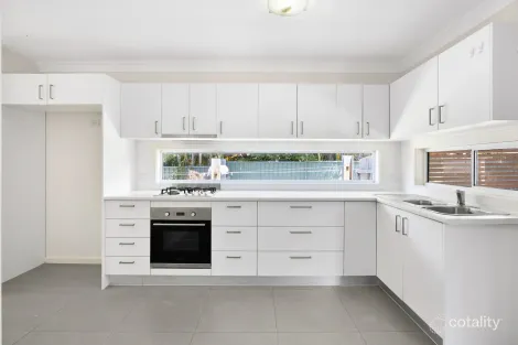 Property photo of 7 Howse Crescent Cromer NSW 2099