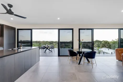 Property photo of 11 Seascape Close Palm Cove QLD 4879