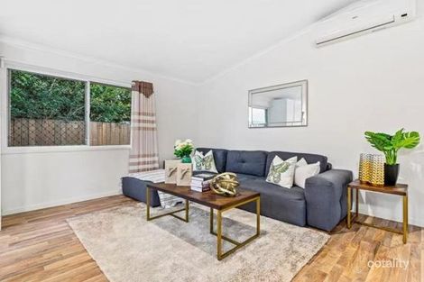 Property photo of 136 Warrigal Road Runcorn QLD 4113