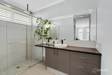 Property photo of 12 Jeffrey Road Glen Iris WA 6230
