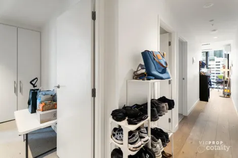 Property photo of 913/65 Dudley Street West Melbourne VIC 3003