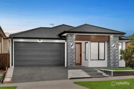 13 Afton Way, Manor Lakes, VIC 3024