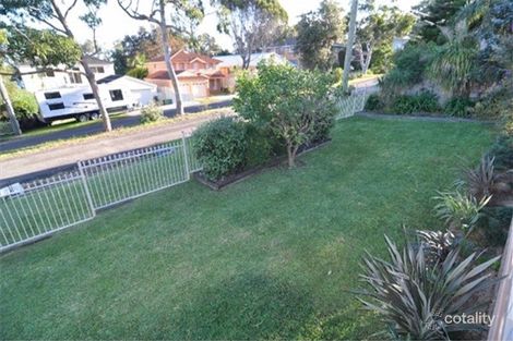 Property photo of 13 Diamond Head Drive Budgewoi NSW 2262