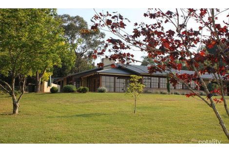 Property photo of 90 Oxley Drive Mittagong NSW 2575