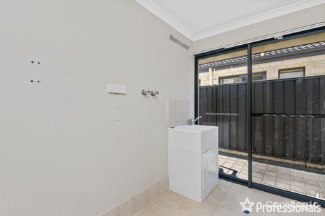 Property photo of 19 Narrien Loop Hocking WA 6065
