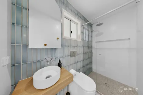 Property photo of 31-31A Candlewood Close Mooloolaba QLD 4557