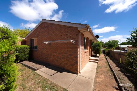 Property photo of 30 Guginya Crescent Ngunnawal ACT 2913