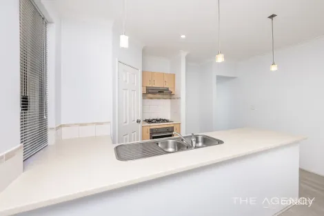 Property photo of 21 Spindrift Street Jindalee WA 6036