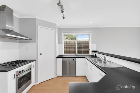 Property photo of 30 Holdfast Drive Sheidow Park SA 5158