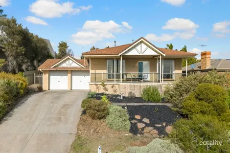 94 Perry Barr Rd, Hallett Cove, SA 5158