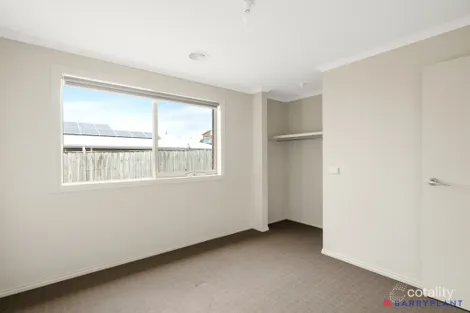 Property photo of 9 Boobook Grove Cowes VIC 3922