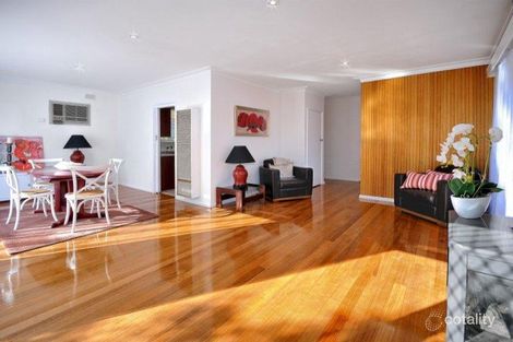 Property photo of 2/122 Atherton Road Oakleigh VIC 3166