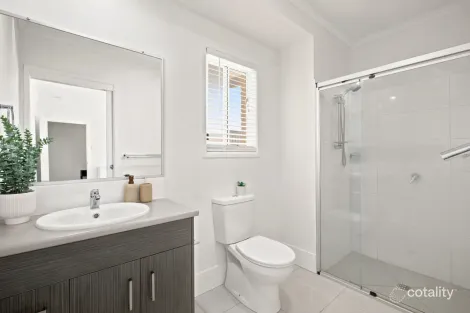 Property photo of 4 Haven Court Mooloolah Valley QLD 4553