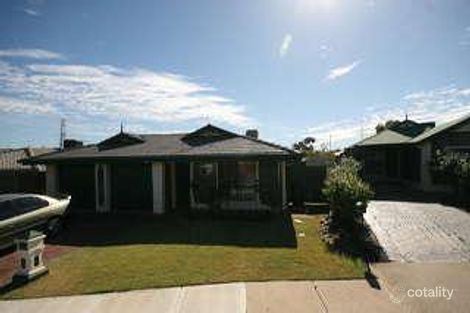 4 Hurtle Ct, Woodcroft, SA 5162