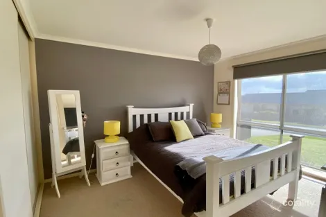 Property photo of 2/9 Kielli Drive Warrnambool VIC 3280