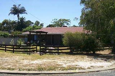 15 Durham Way, Forrestfield, WA 6058