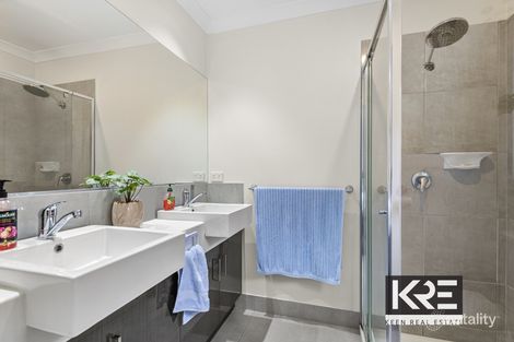 Property photo of 12 Naas Road Clyde North VIC 3978