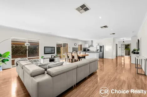 Property photo of 3 Mala Way Success WA 6164