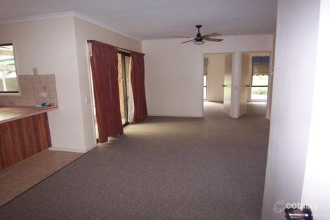 Property photo of 27 Akoonah Drive Golden Square VIC 3555