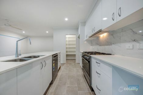 Property photo of 5 Grove Boulevard Mooloolah Valley QLD 4553