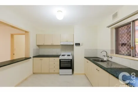 Property photo of 4/4 Canham Way Orelia WA 6167