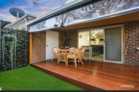 Property photo of 10 Ryrie Grove Wollert VIC 3750