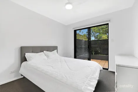 Property photo of 4/2 Broad Street Labrador QLD 4215