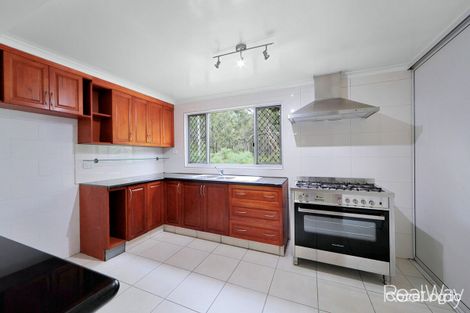 Property photo of 19 Samuels Road Branyan QLD 4670