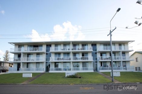 Property photo of 4/206-210 Pacific Parade Bilinga QLD 4225