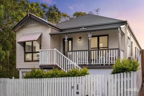 11 Keppel Cl, Springfield Lakes, QLD 4300