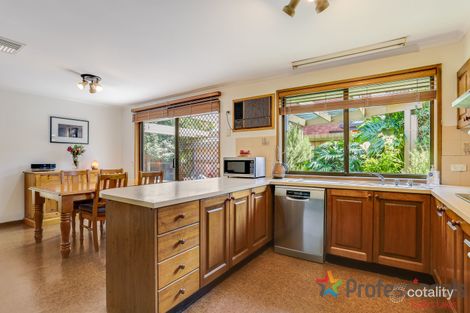 Property photo of 3 Owen Close Keilor Downs VIC 3038
