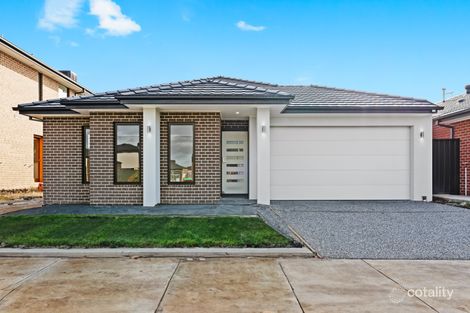 19 Pembrokeshire Loop, Clyde, VIC 3978