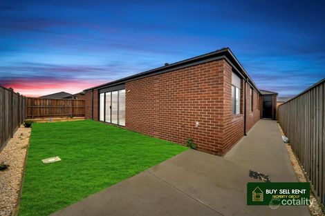 Property photo of 12 Casuarina Road Officer VIC 3809