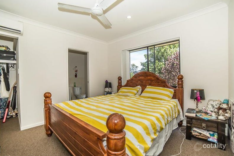 Property photo of 16 Hanover Drive Pimpama QLD 4209