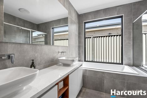 Property photo of 20 Bonavista Way Curlewis VIC 3222