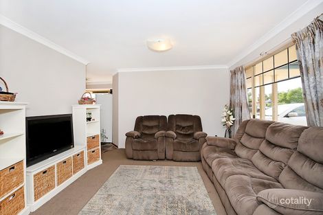 Property photo of 15 Signet Court Wannanup WA 6210