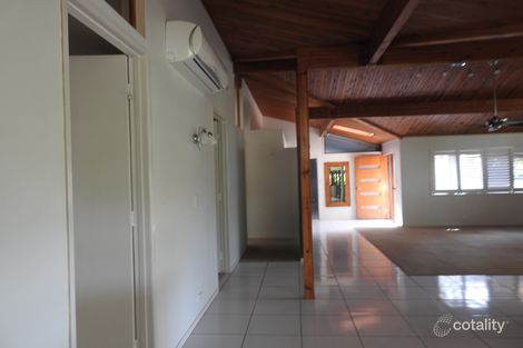 Property photo of 11 Tanderra Way Karana Downs QLD 4306