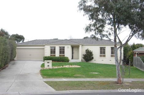 Property photo of 11 Silkwood Avenue Berwick VIC 3806